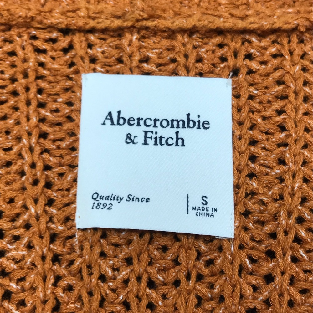 🔥 A&F Puff Sleeve Chunky Knit Cardigan in Pumpkin Spice - S 🔥 - Picture 4 of 8
